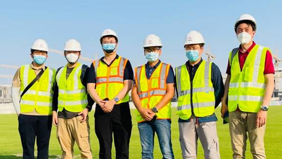 某海外项目执行合影